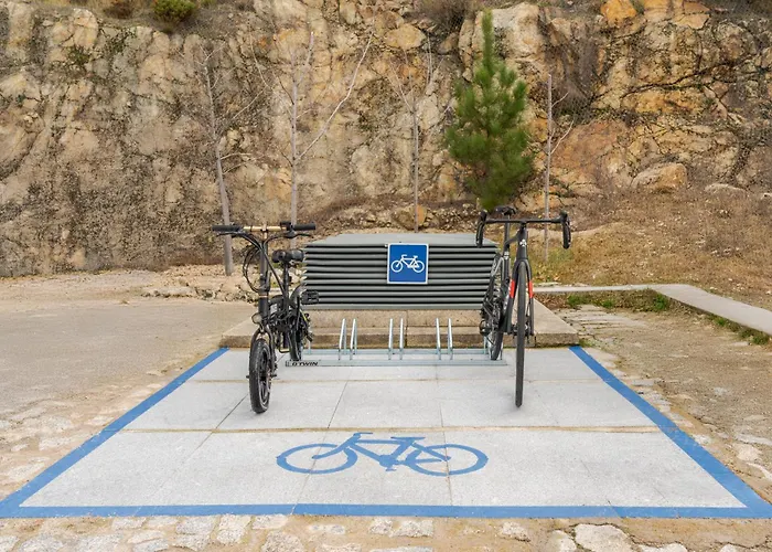Отель Da Serra Da Estrela Ковильян